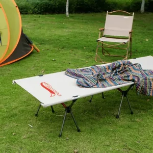 Pat pliabil de camping pentru exterior